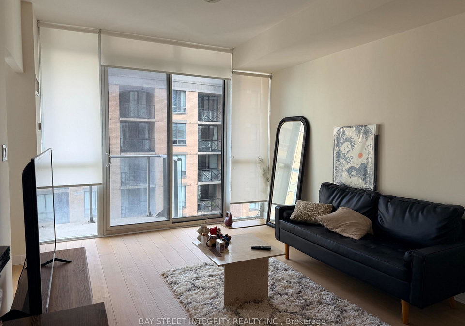 126-simcoe-street-toronto-toronto-ontario-c13842840
