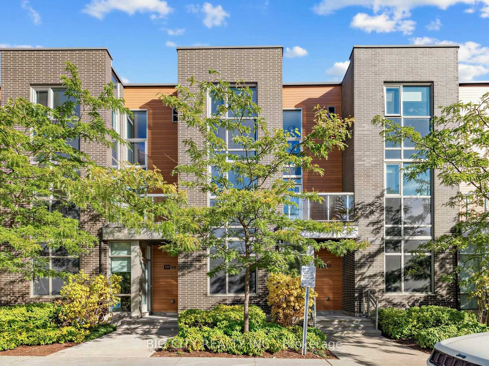 123-parkway-forest-drive-toronto-north-york-ontario-c13843058