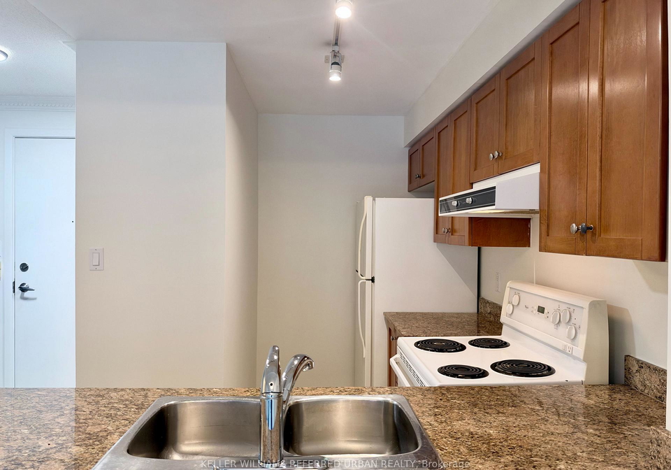 313-richmond-street-e-toronto-toronto-ontario-c13843542