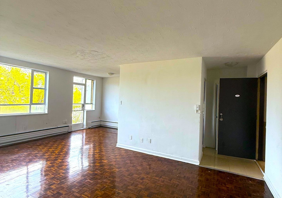 2895-bathurst-street-toronto-toronto-ontario-c13844208