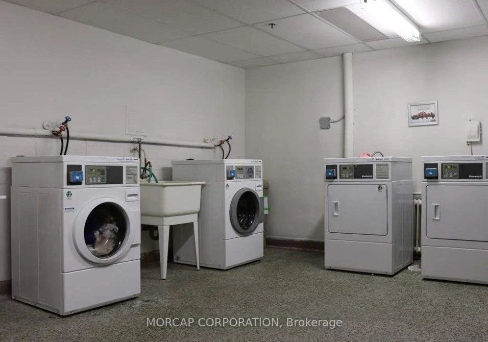 2895-bathurst-street-toronto-toronto-ontario-c13844212