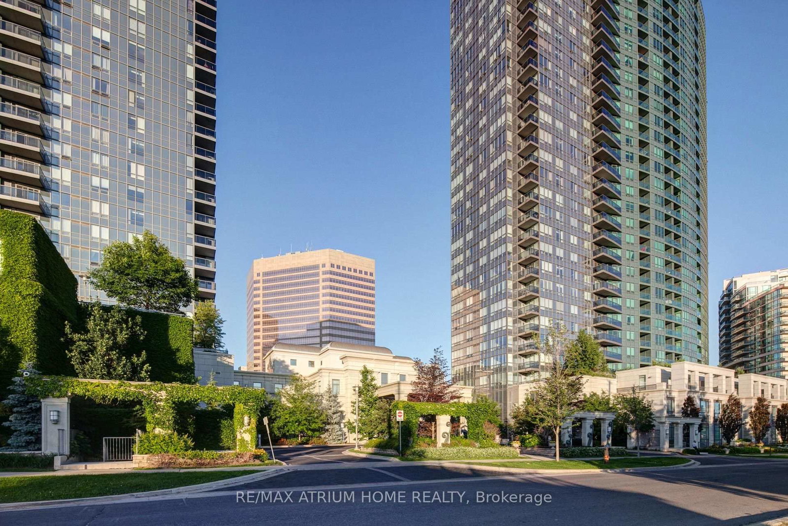 25-greenview-avenue-toronto-toronto-ontario-c13844500