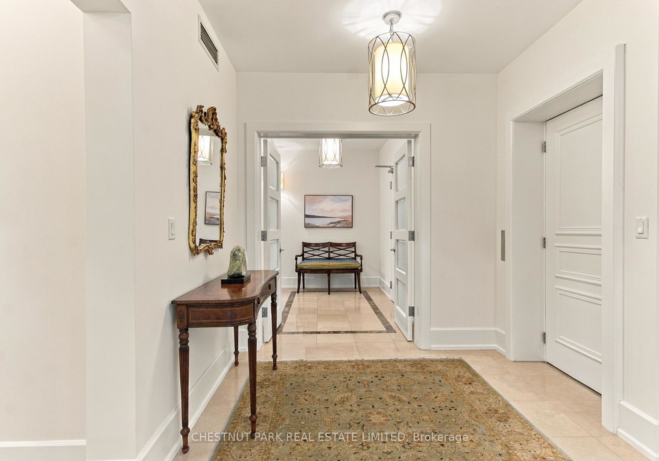 660-sheppard-avenue-e-toronto-north-york-ontario-c13844602