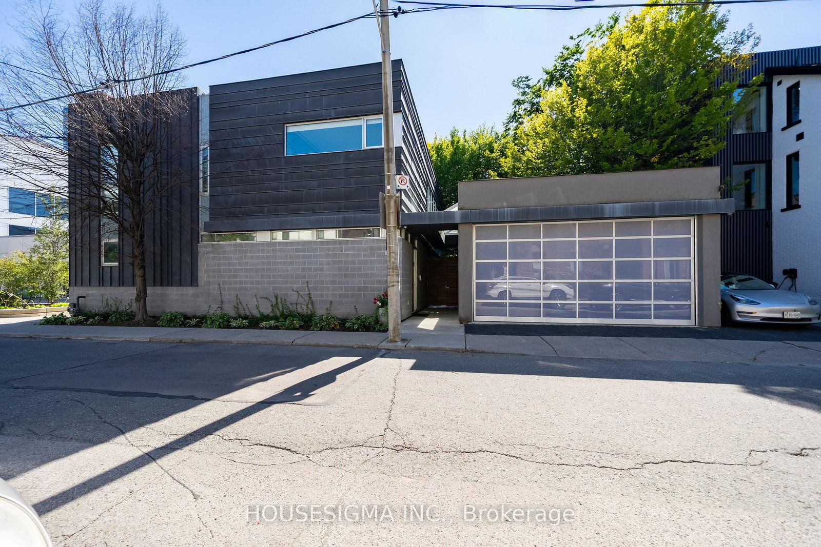 11-bishop-street-toronto-toronto-ontario-c13845232