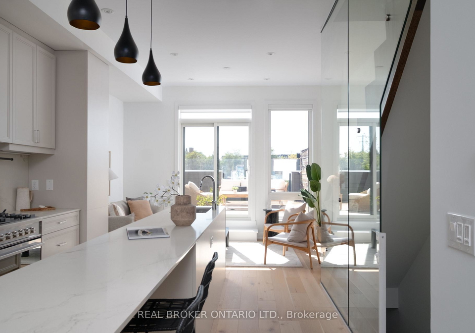 62a-perth-avenue-toronto-toronto-ontario-c13845334