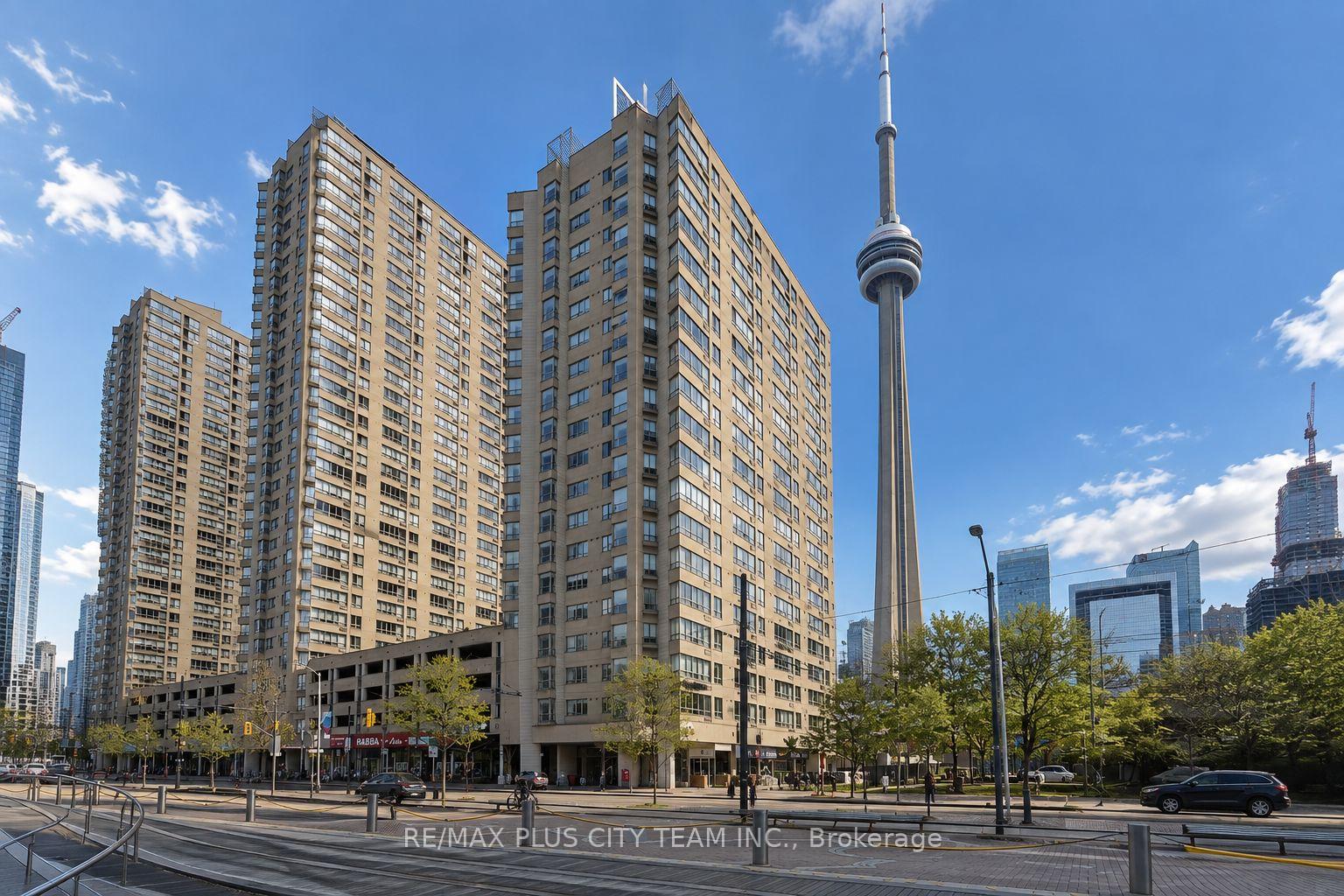 250-queens-quay-w-toronto-toronto-ontario-c13845456