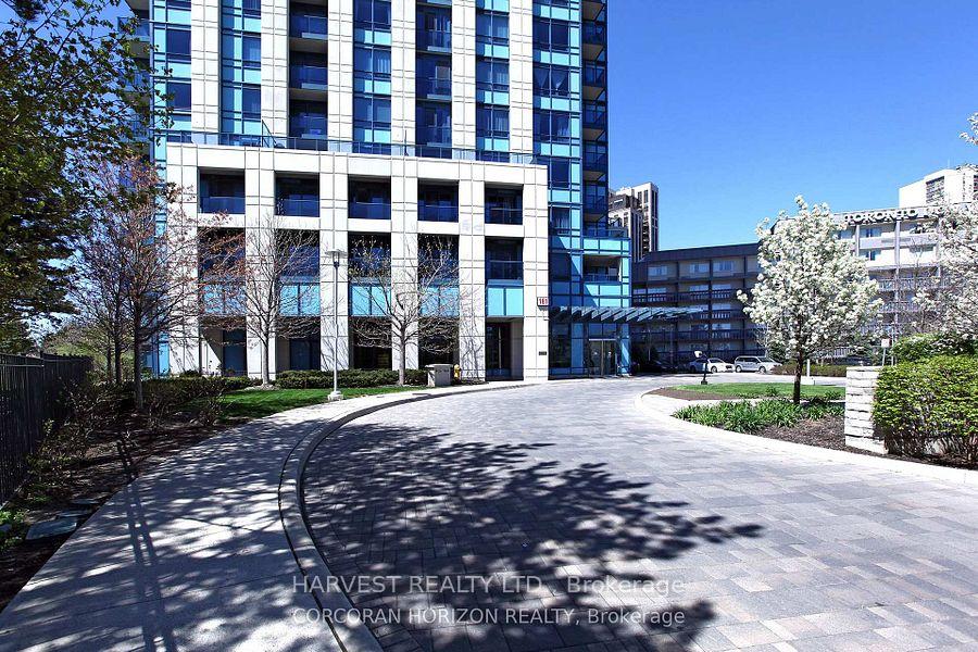 181-wynforddr-drive-toronto-north-york-ontario-c13846372
