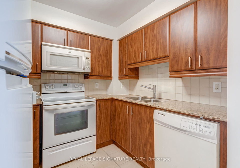 736-spadina-avenue-toronto-toronto-ontario-c13846748