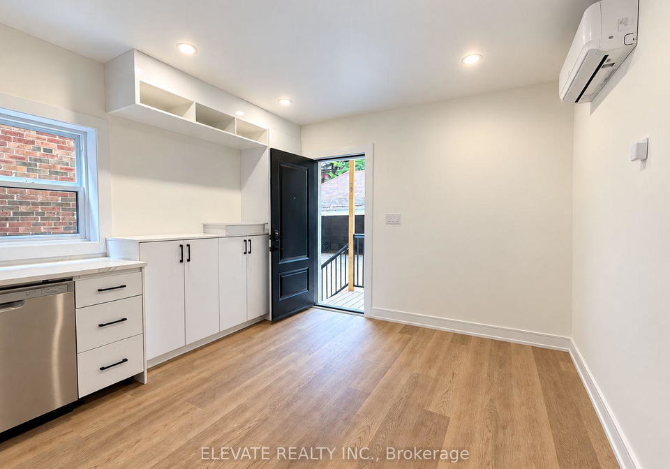 76-burnaby-boulevard-toronto-toronto-ontario-c13847082
