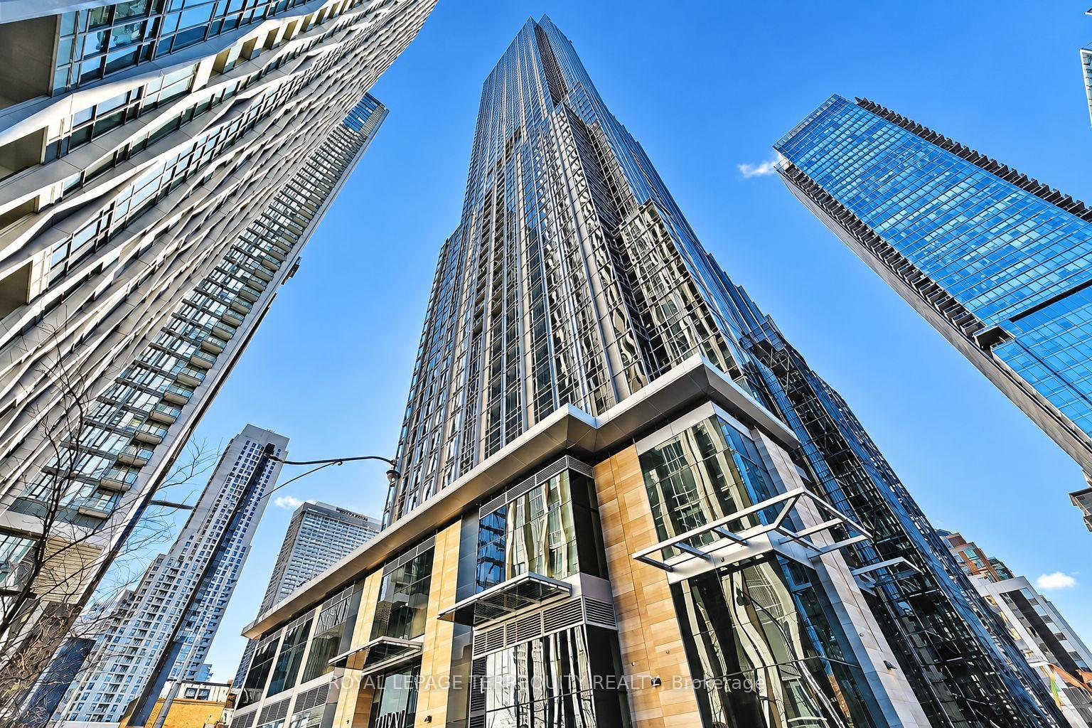 11-yorkville-avenue-toronto-toronto-ontario-c13847336