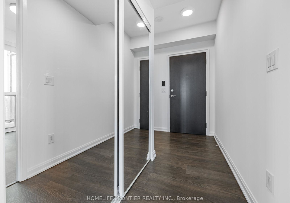 9-bogert-avenue-toronto-toronto-ontario-c13847404