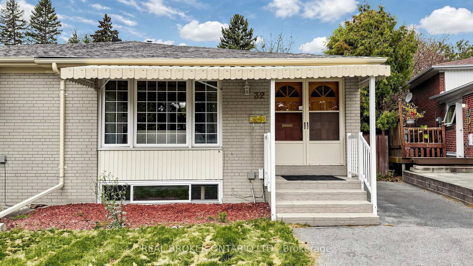 32-cairnside-crescent-toronto-north-york-ontario-c13847810