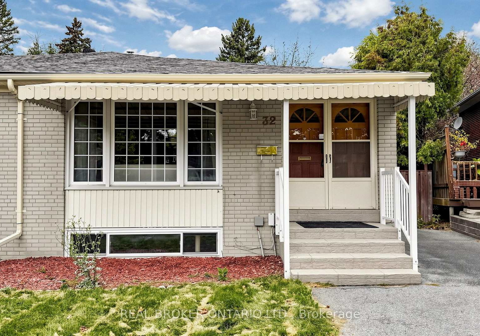 32-cairnside-crescent-toronto-north-york-ontario-c13847810