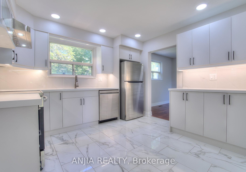 14-cherrystone-drive-toronto-north-york-ontario-c13847838