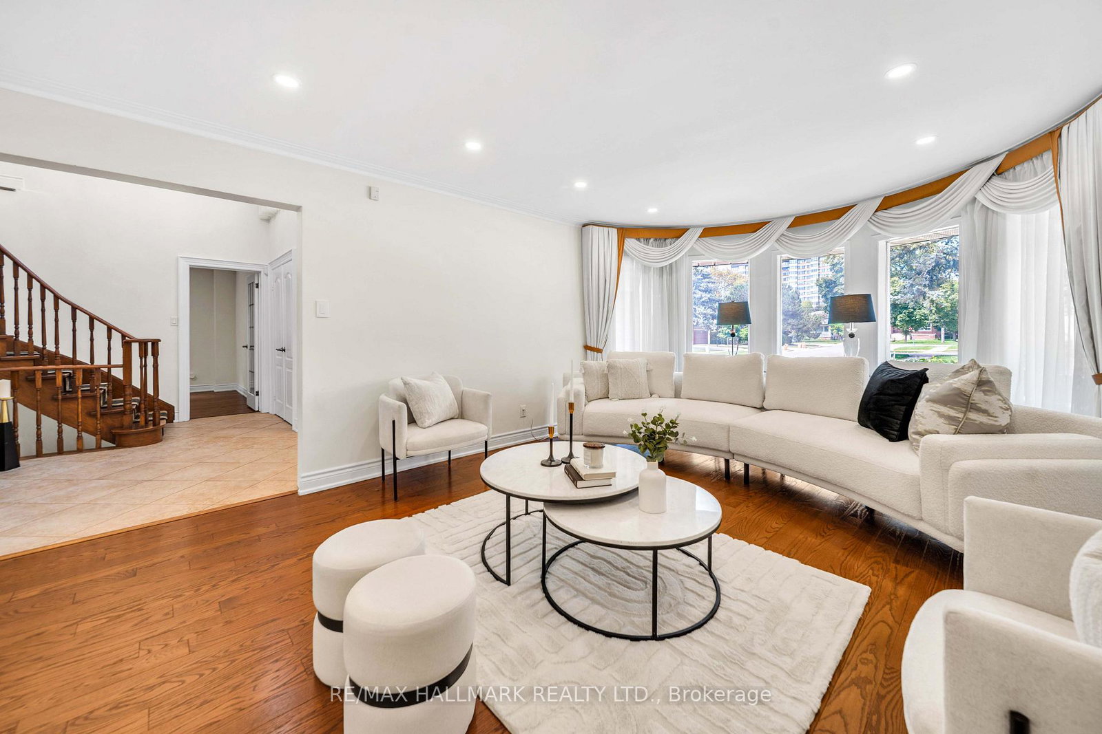 17-twin-circle-court-toronto-toronto-ontario-c13847872
