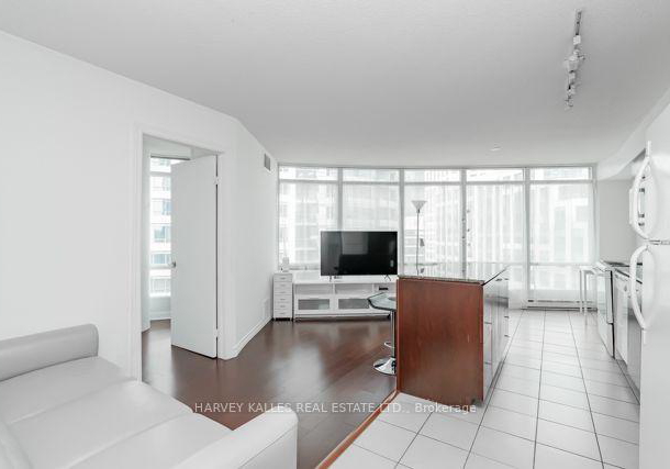 361-front-street-w-toronto-toronto-ontario-c13848344