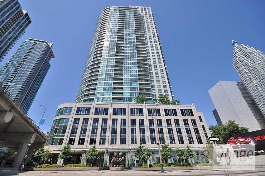 18-yonge-street-toronto-toronto-ontario-c13848636