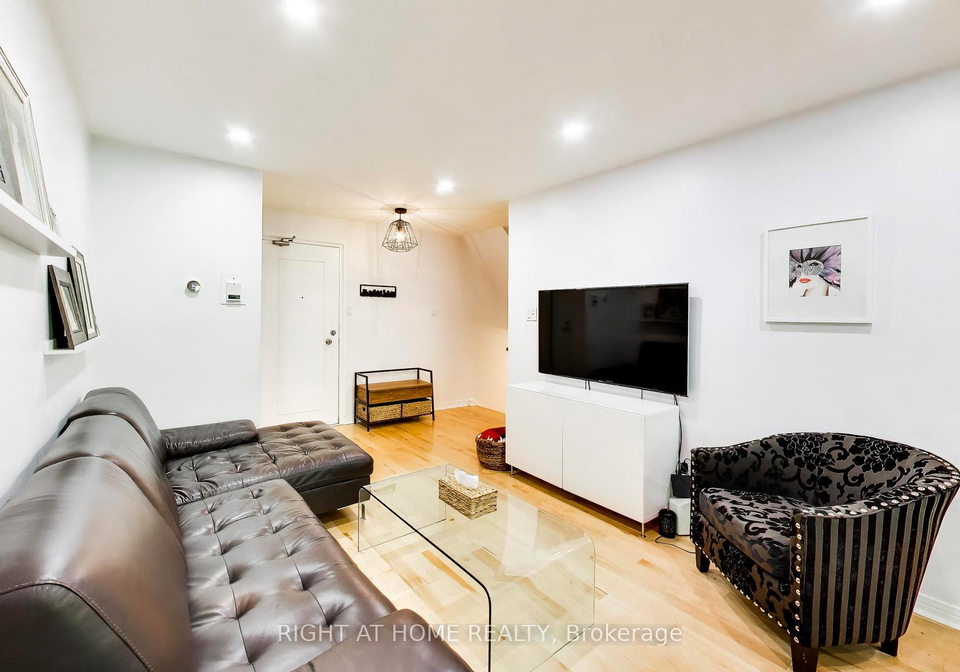 46-three-valleys-drive-toronto-north-york-ontario-c13848962