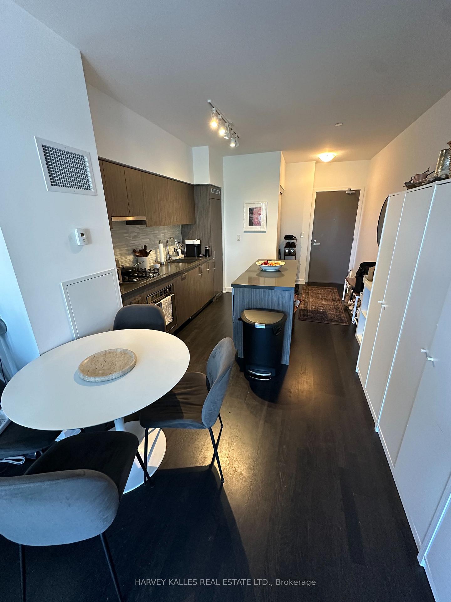 501-st-clair-avenue-w-toronto-toronto-ontario-c13849036