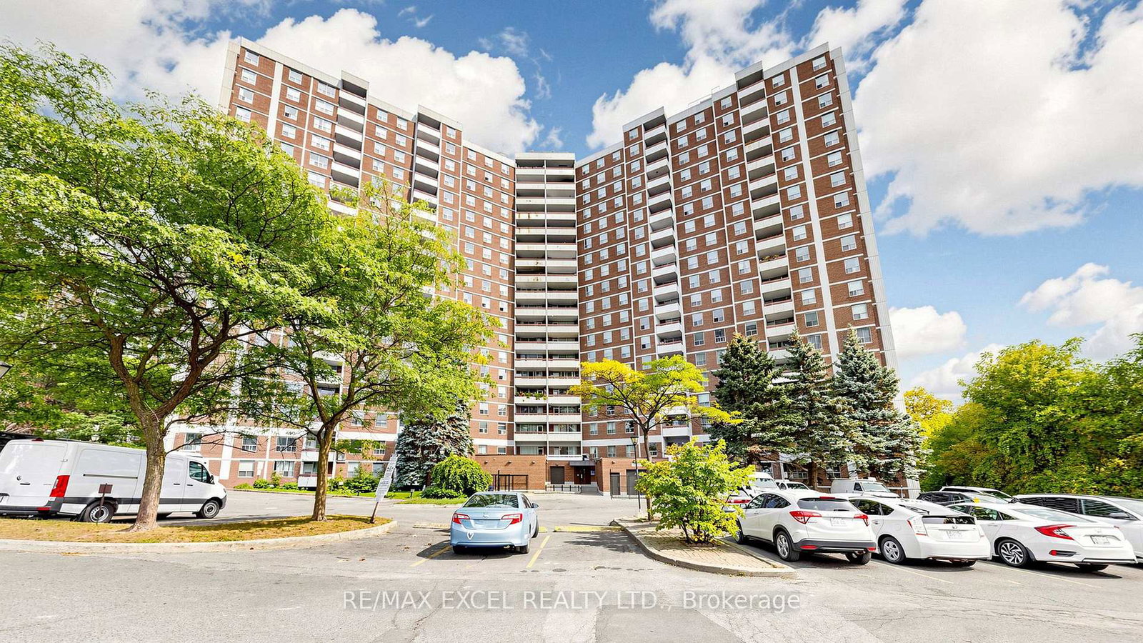 10-edgecliff-golfway-toronto-east-york-ontario-c13849236