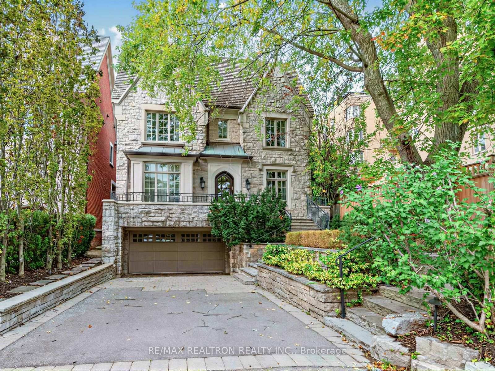 516-vesta-drive-toronto-toronto-ontario-c13849628
