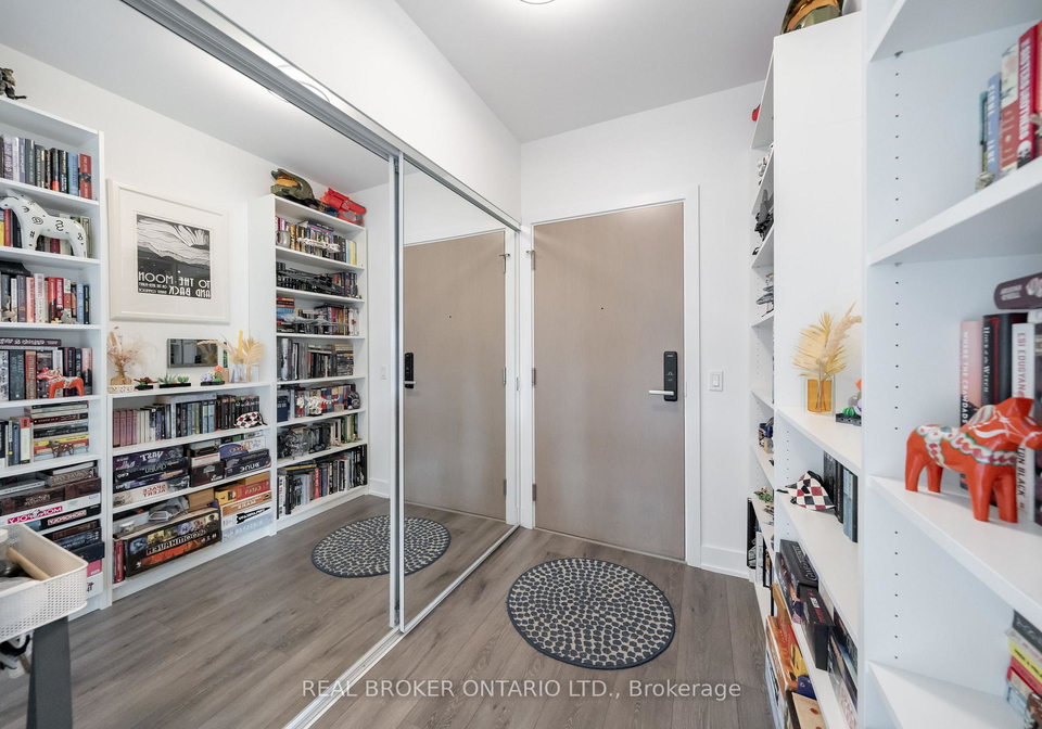 575-bloor-street-e-toronto-toronto-ontario-c13849796