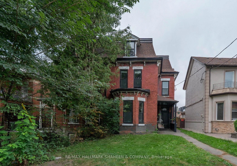 208-dovercourt-road-toronto-toronto-ontario-c13849852