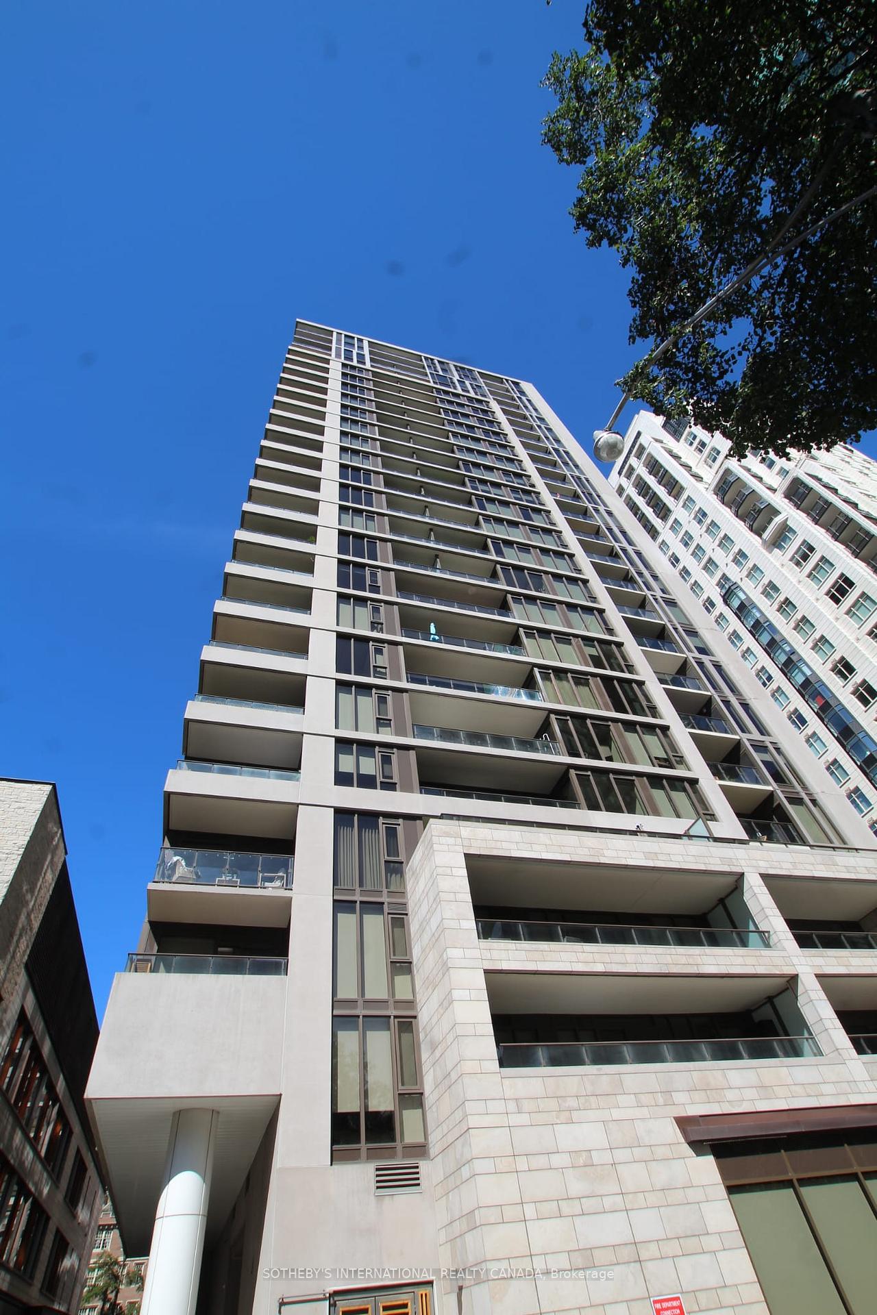 2-st-thomas-street-toronto-toronto-ontario-c13850478
