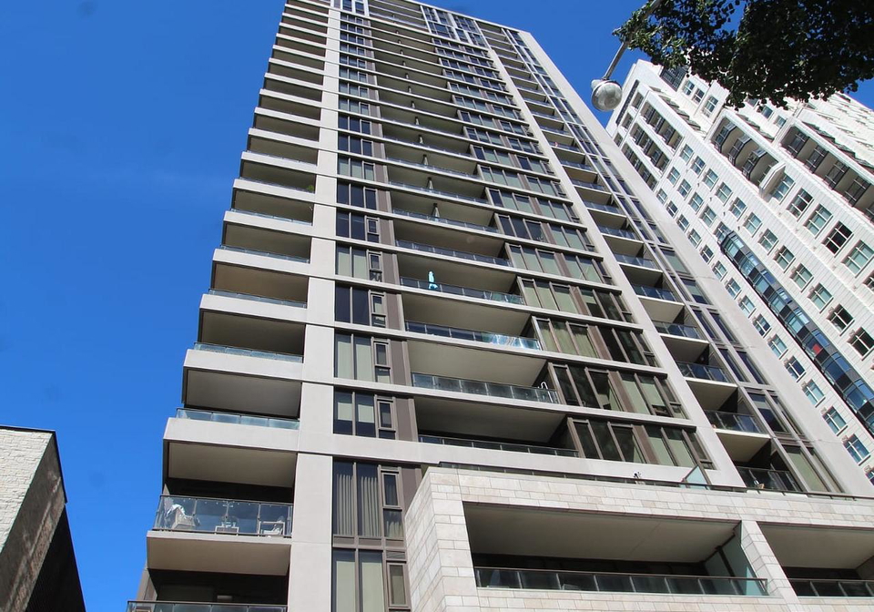 2-st-thomas-street-toronto-toronto-ontario-c13850478
