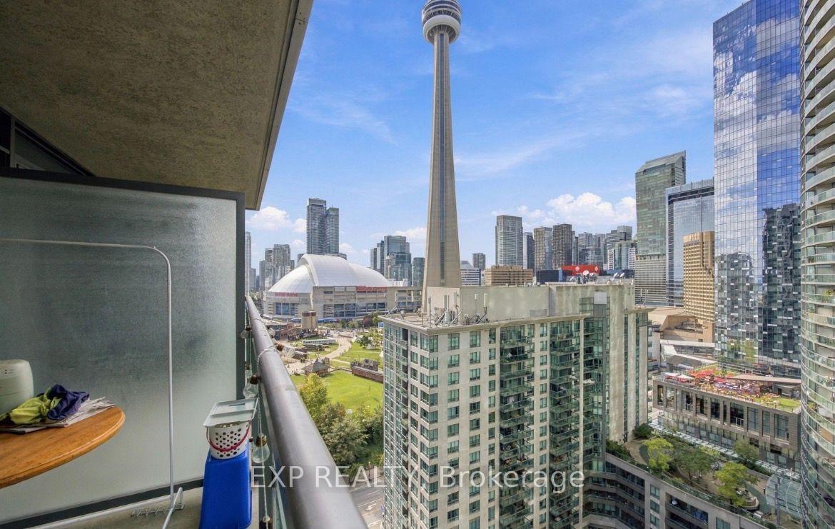 19-grand-trunk-crescent-toronto-toronto-ontario-c13850714