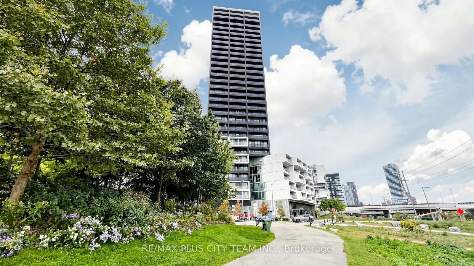 170-bayview-avenue-toronto-toronto-ontario-c13850746