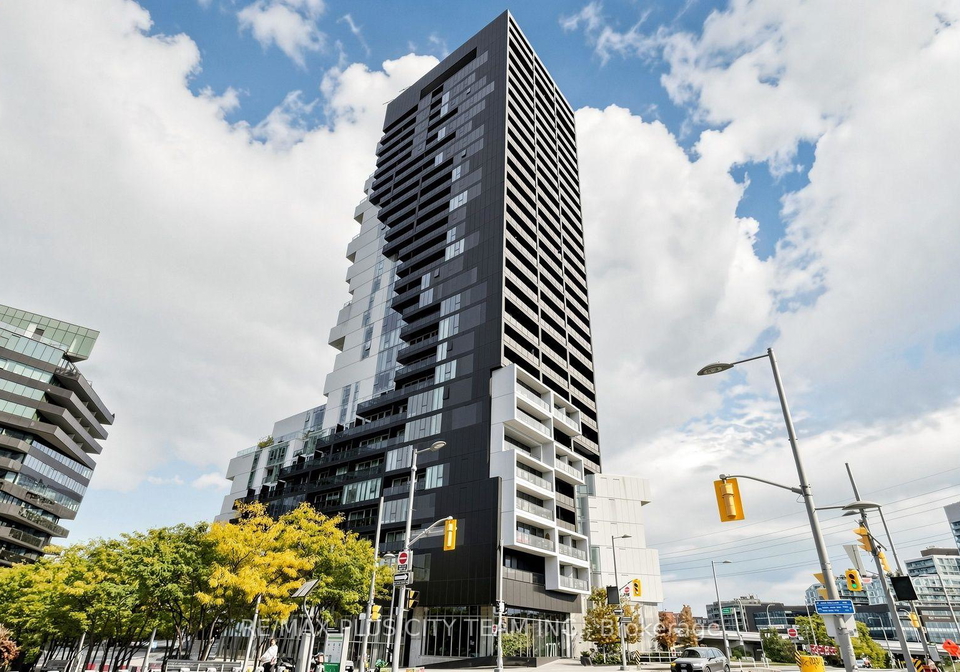 170-bayview-avenue-toronto-toronto-ontario-c13850746