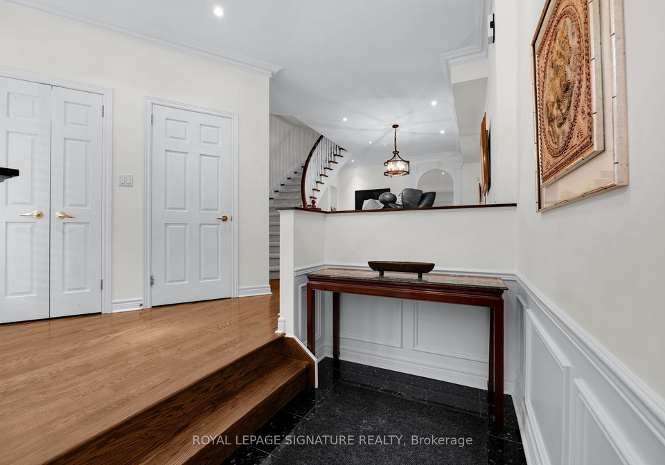 104-pleasant-boulevard-toronto-toronto-ontario-c13850774