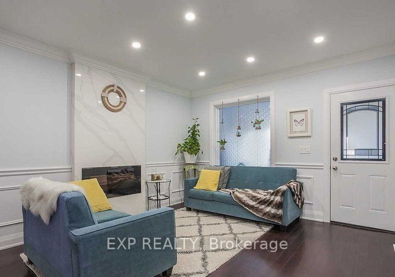 1231-bathurst-street-toronto-toronto-ontario-c13850844