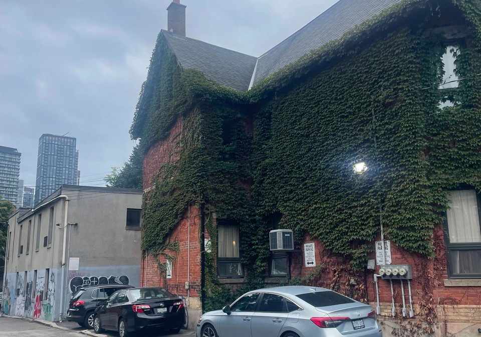 13-grange-avenue-toronto-toronto-ontario-c13851156