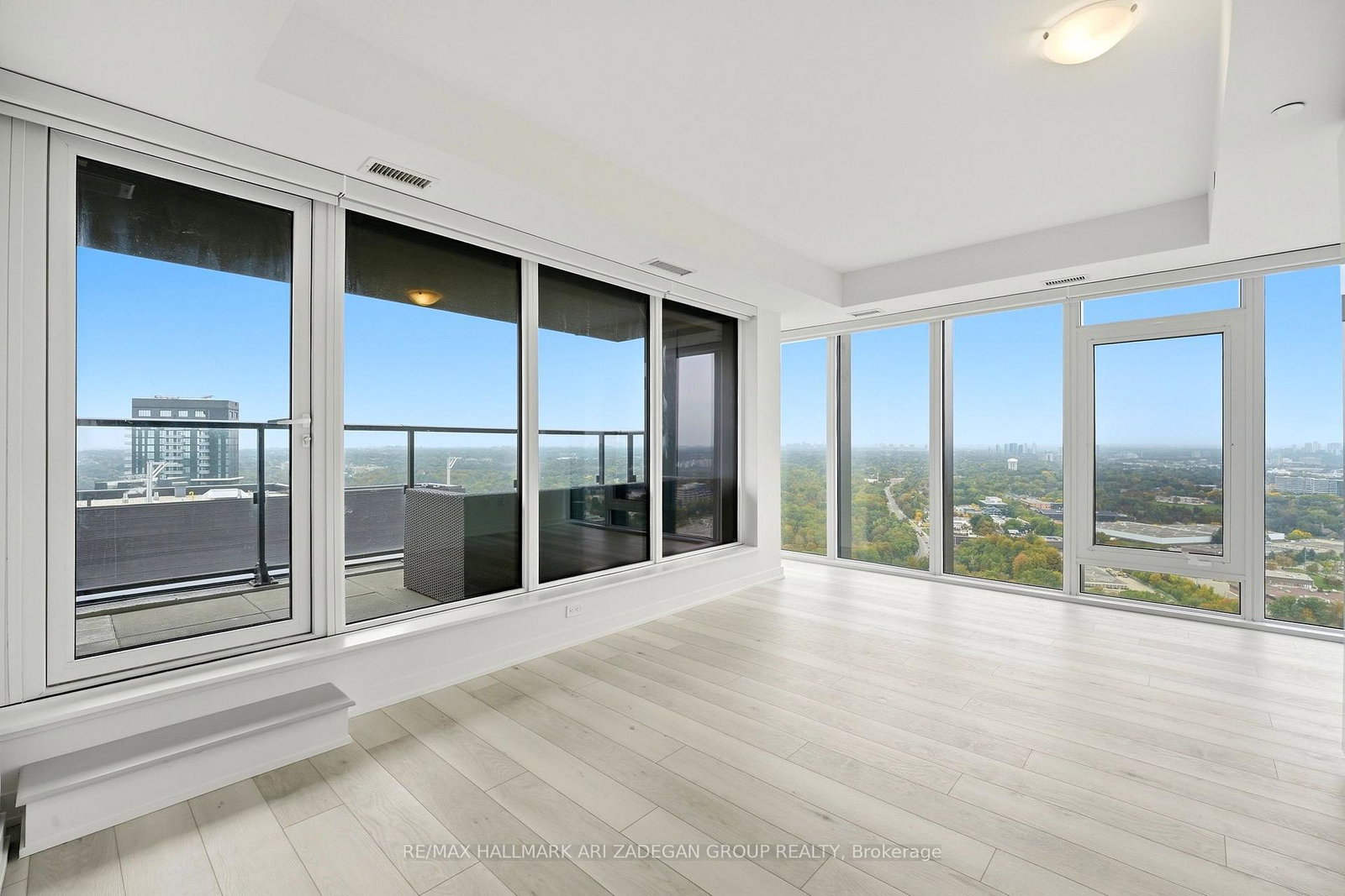 1-quarrington-lane-toronto-north-york-ontario-c13851256