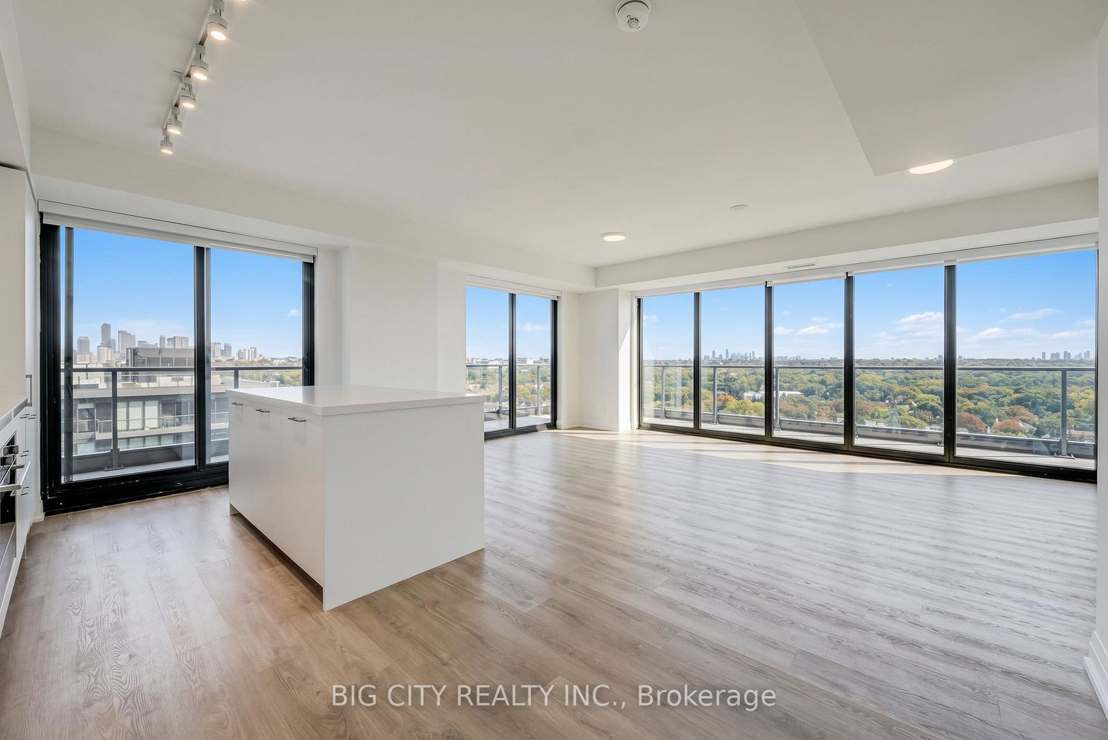 36-brentcliffe-road-toronto-east-york-ontario-c13851734