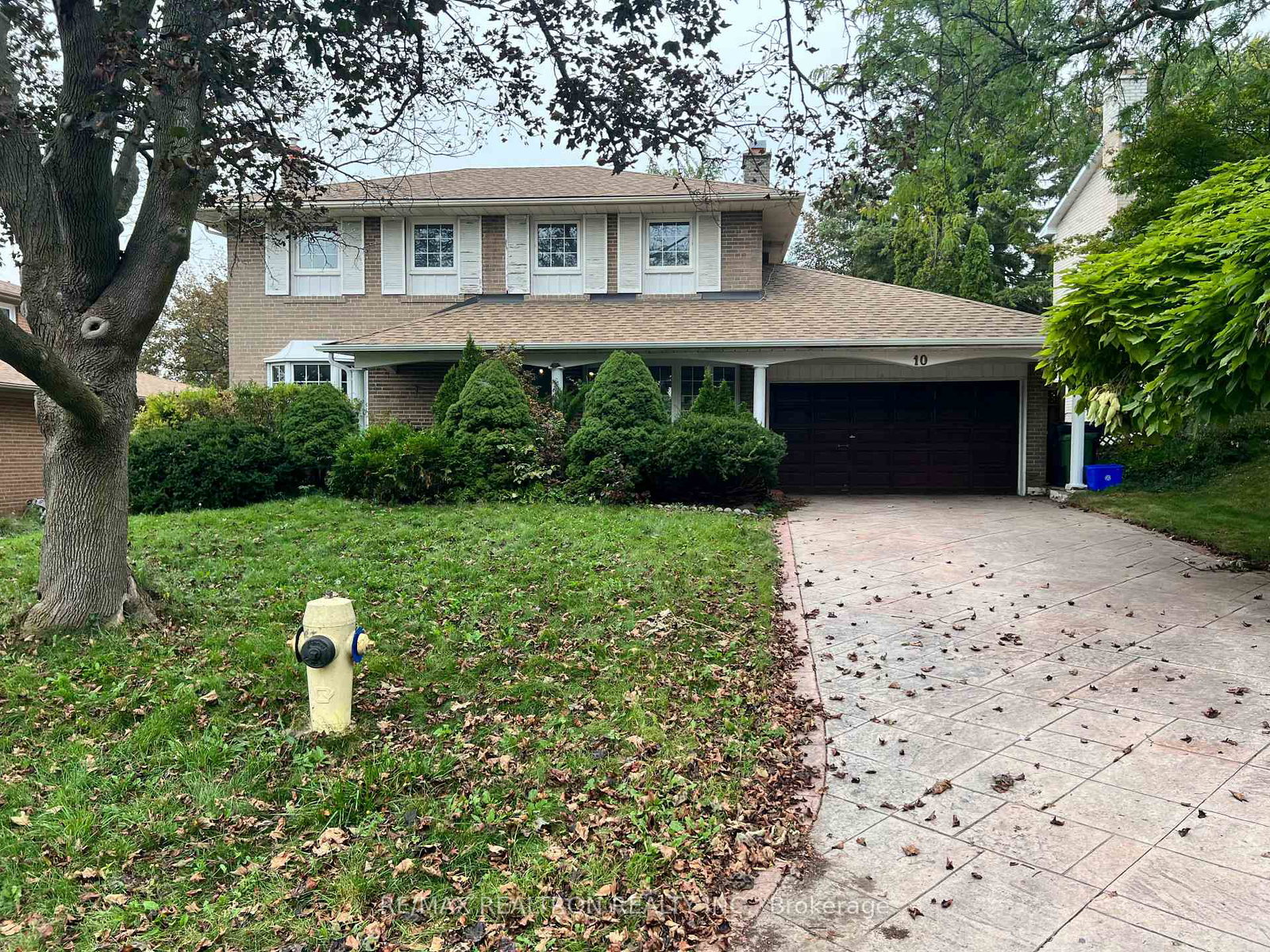 10-shawfield-crescent-toronto-north-york-ontario-c13851876