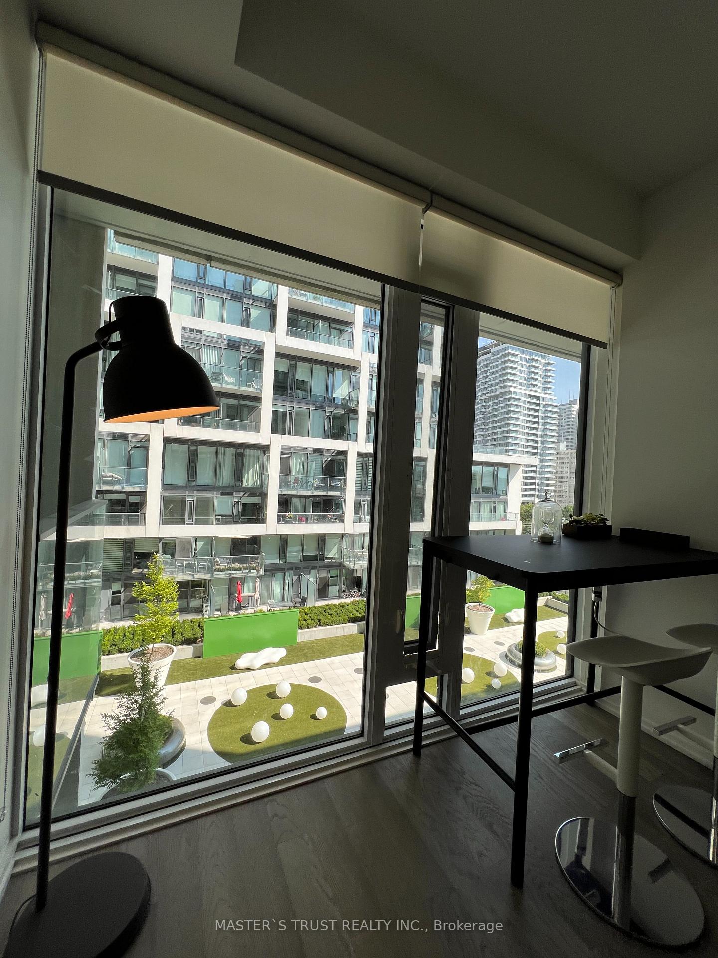 8-hillsdale-avenue-e-toronto-toronto-ontario-c13852374