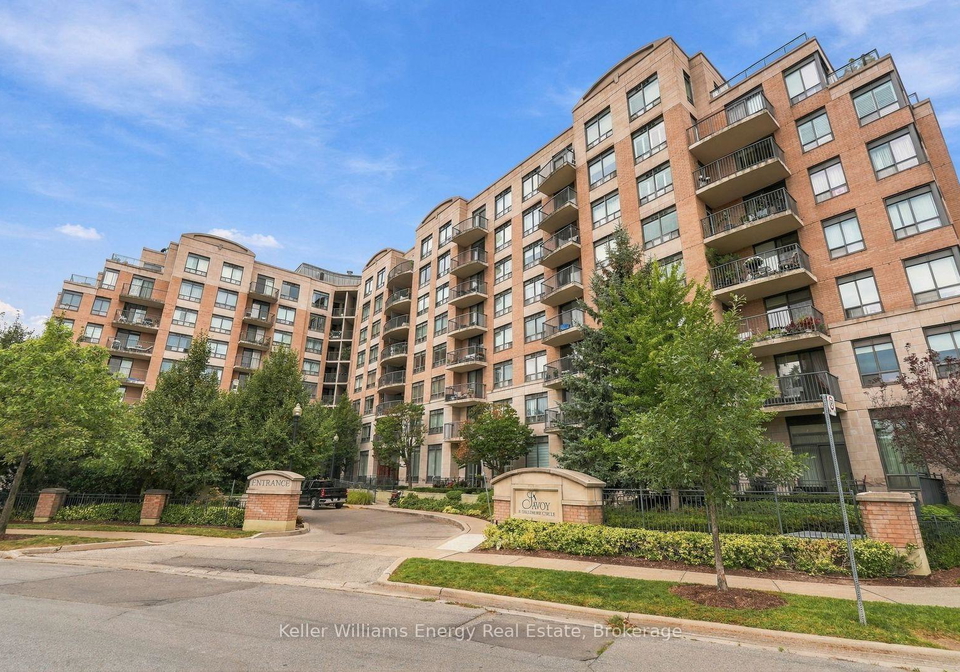 16-dallimore-circle-toronto-north-york-ontario-c13852436