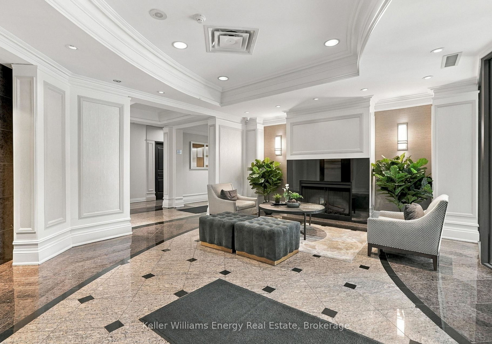 16-dallimore-circle-toronto-north-york-ontario-c13852436
