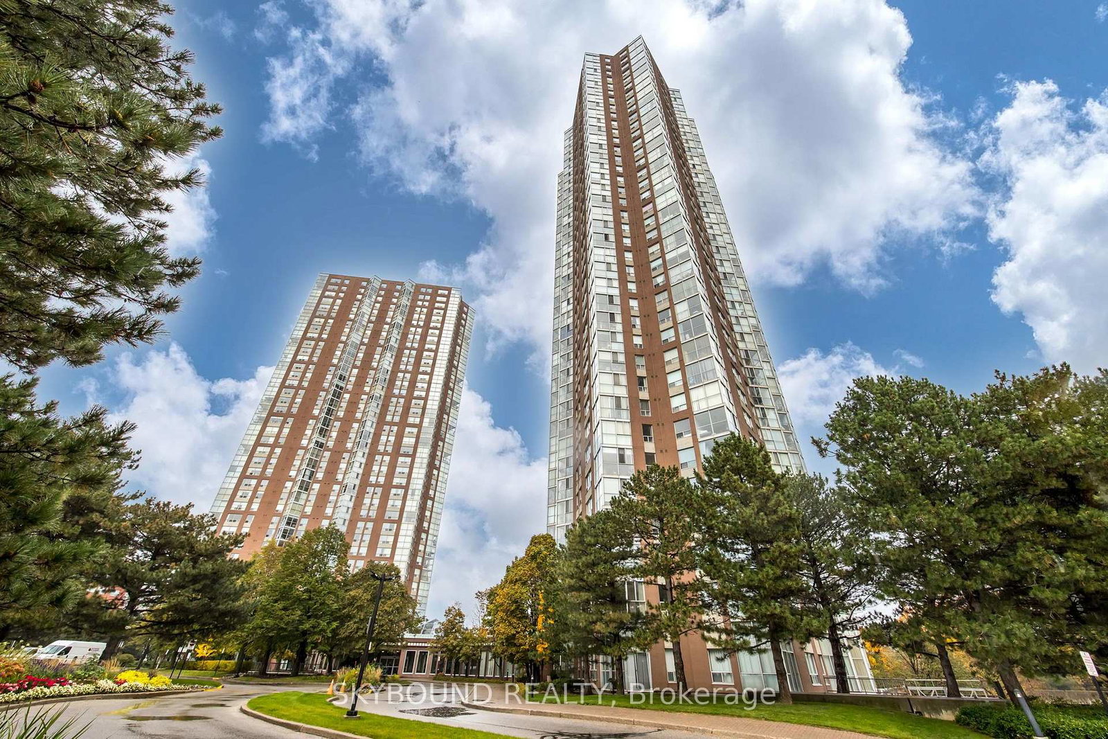 5-concorde-place-toronto-north-york-ontario-c13852628