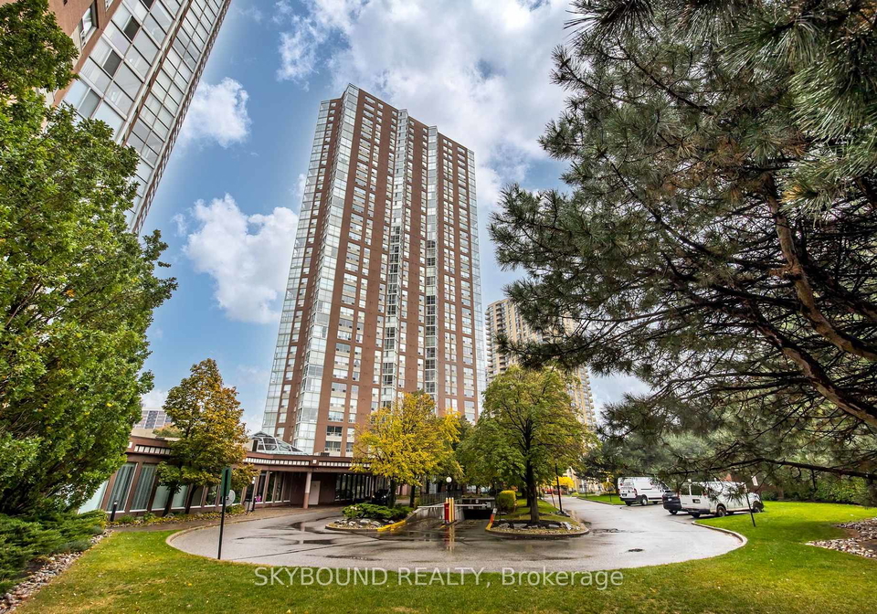 5-concorde-place-toronto-north-york-ontario-c13852628