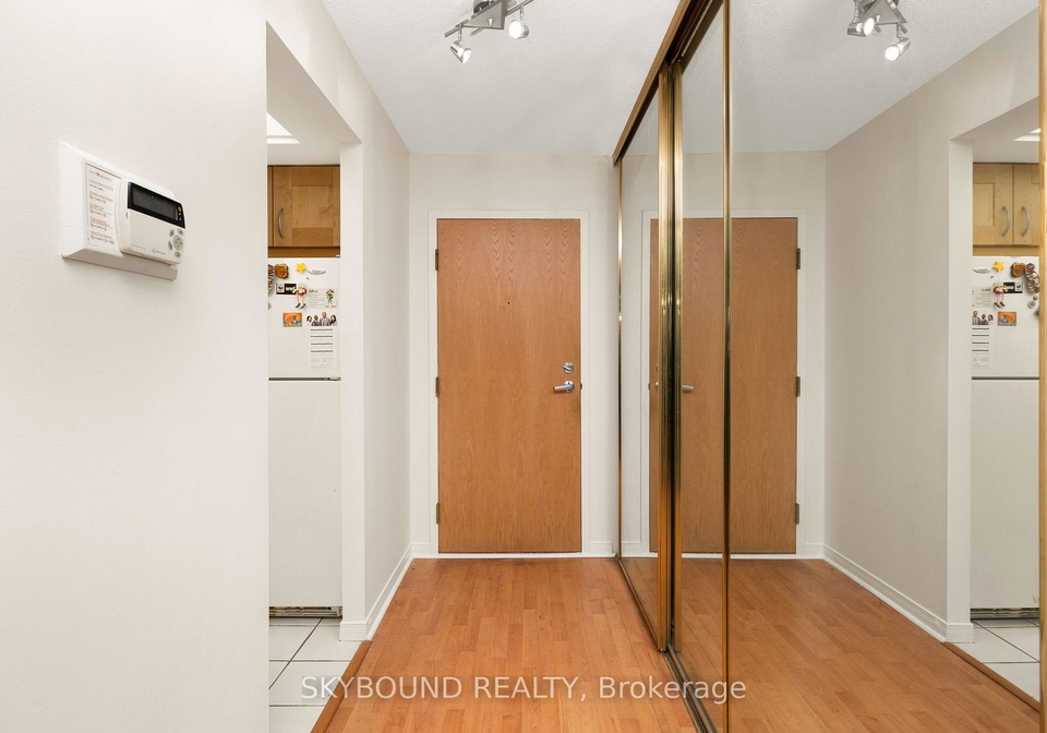 5-concorde-place-toronto-north-york-ontario-c13852628