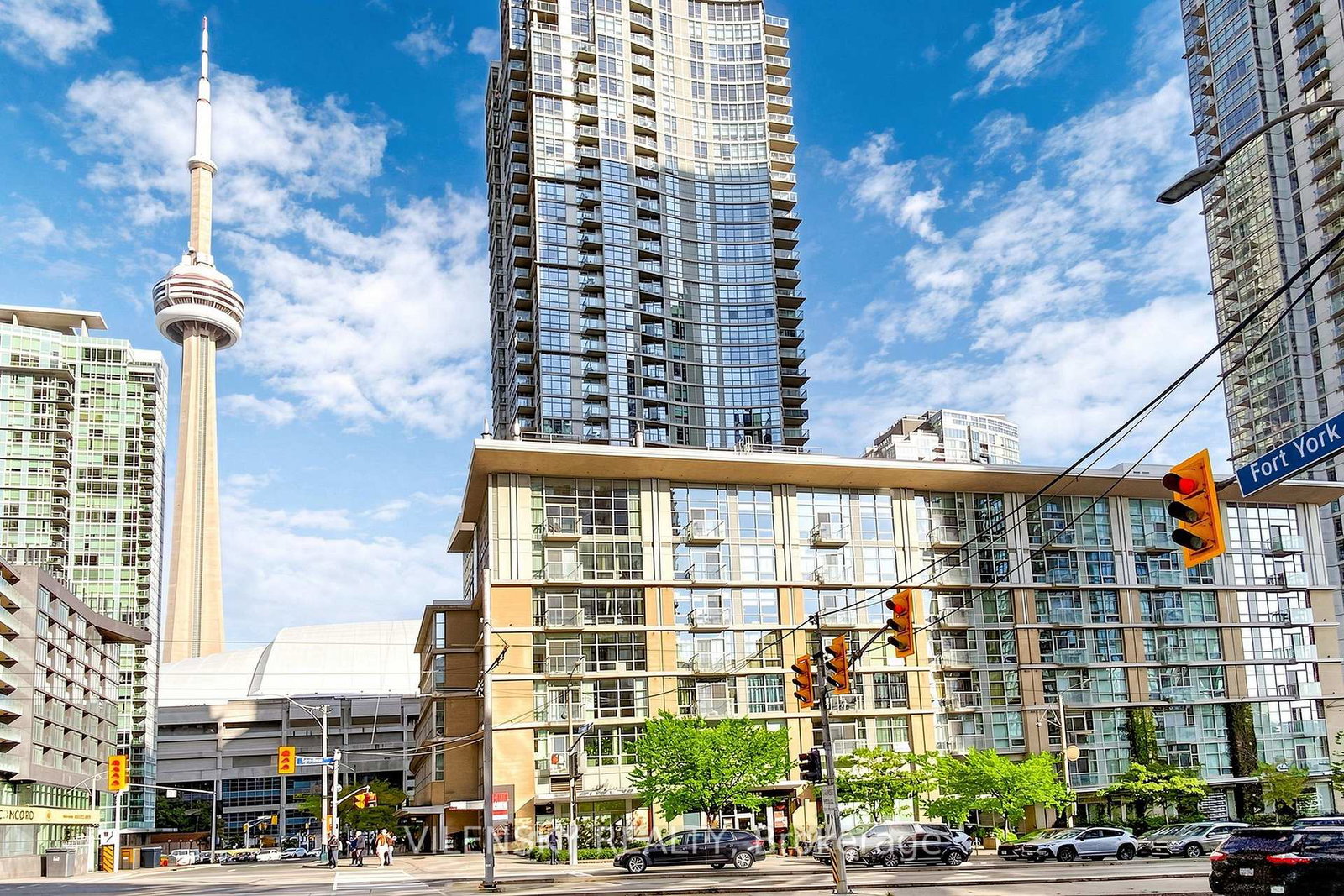 9-spadina-avenue-toronto-toronto-ontario-c13852658