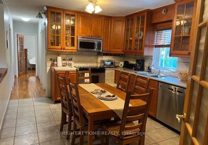 15-lynnhaven-road-toronto-toronto-ontario-c13853888