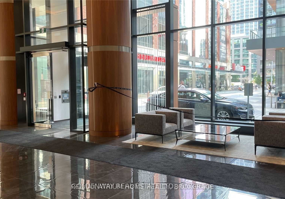 17-bathurst-street-toronto-toronto-ontario-c13854554