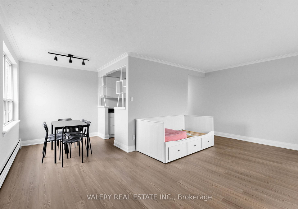 12-westgate-boulevard-toronto-toronto-ontario-c13855284