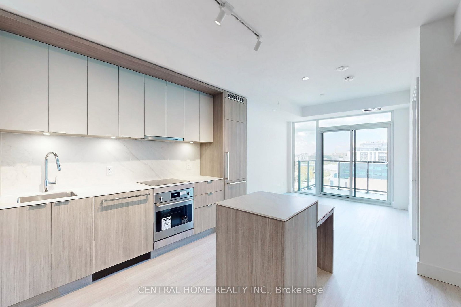 6-greenbriar-road-toronto-north-york-ontario-c13855408