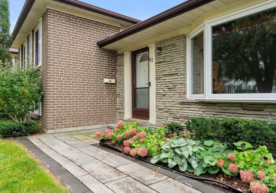 62-summerside-crescent-toronto-north-york-ontario-c13856108
